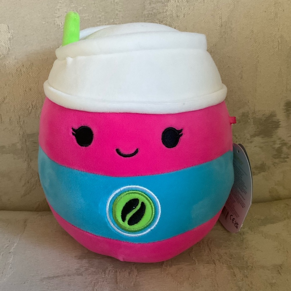 7” Squishmallows “Limra”